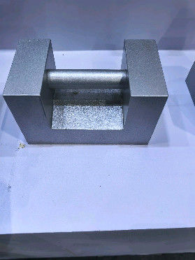Peso de calibração de pesagem de aço inoxidável para medições precisas Densidade Ρ 7300 ± 200 kg/m3